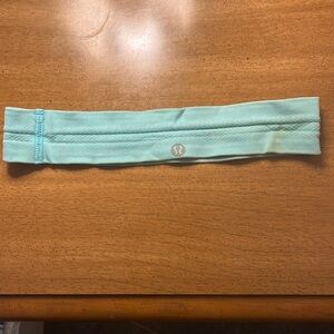 11 Headbands